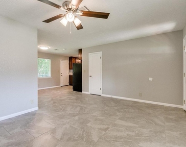 1620 Chautauqua Avenue - Photo Thumbnail 4