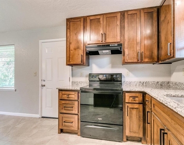 1620 Chautauqua Avenue - Photo Thumbnail 8