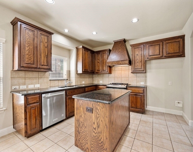 2143 Serene Court - Photo Thumbnail 9