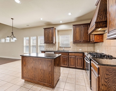 2143 Serene Court - Photo Thumbnail 12