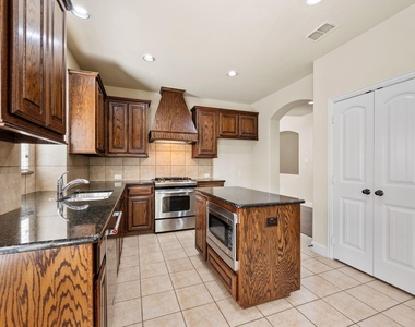 2143 Serene Court - Photo Thumbnail 10