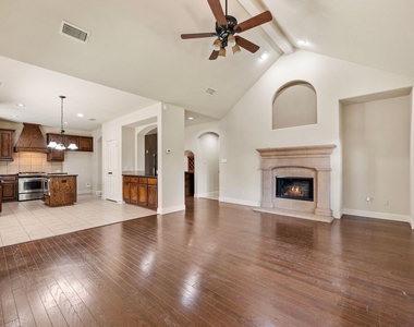 2143 Serene Court - Photo Thumbnail 7