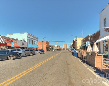 115 Main Street S - Photo Thumbnail 30