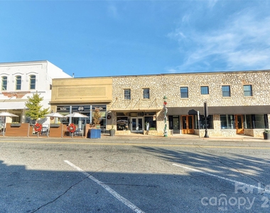 115 Main Street S - Photo Thumbnail 20