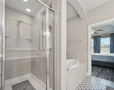1306 Torrington Lane - Photo Thumbnail 19