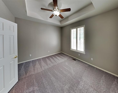741 Fox Bend Trail - Photo Thumbnail 15
