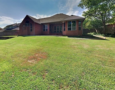 741 Fox Bend Trail - Photo Thumbnail 21