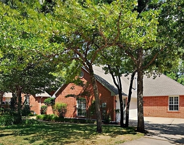741 Fox Bend Trail - Photo Thumbnail 1