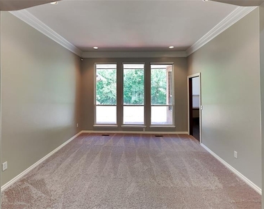 741 Fox Bend Trail - Photo Thumbnail 4