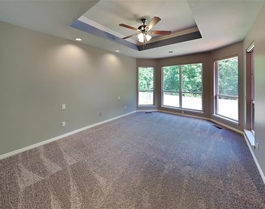 741 Fox Bend Trail - Photo Thumbnail 9