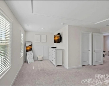 11943 Old Statesville Road - Photo Thumbnail 20