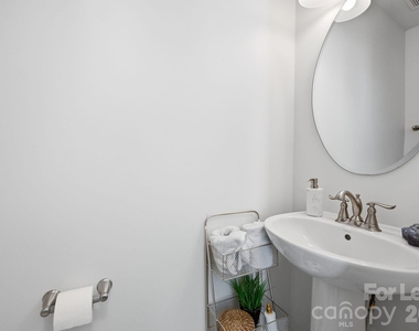 1353 Jacemans Way - Photo Thumbnail 19