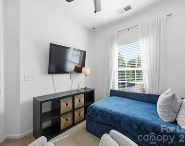 1353 Jacemans Way - Photo Thumbnail 26