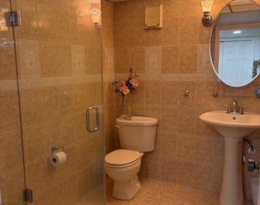 16300 Golf Club Road - Photo Thumbnail 17