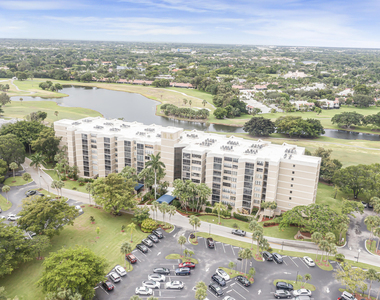 16300 Golf Club Road - Photo Thumbnail 26