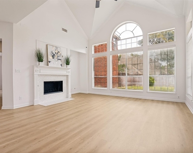 4505 Winter Park Drive - Photo Thumbnail 9