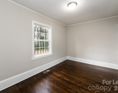 1613 Parson Street - Photo Thumbnail 27