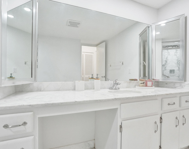 1360 S Ocean Boulevard - Photo Thumbnail 23