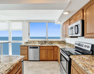 1360 S Ocean Boulevard - Photo Thumbnail 37