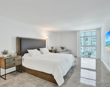 1360 S Ocean Boulevard - Photo Thumbnail 16