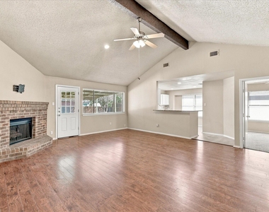1328 Homestead Street - Photo Thumbnail 4