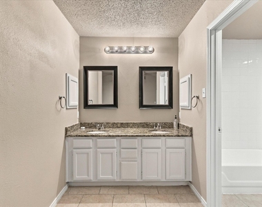 1328 Homestead Street - Photo Thumbnail 14