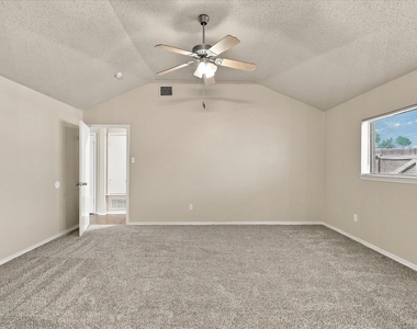 1328 Homestead Street - Photo Thumbnail 12