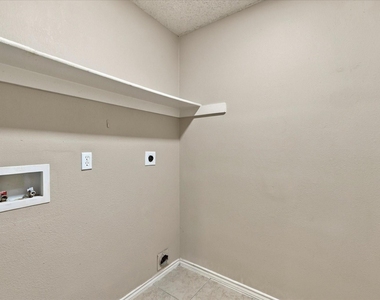 1328 Homestead Street - Photo Thumbnail 16