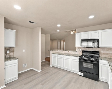 1328 Homestead Street - Photo Thumbnail 7