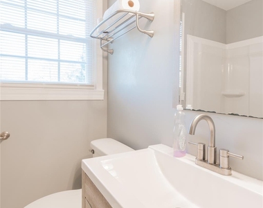 2108 Highland Street - Photo Thumbnail 16