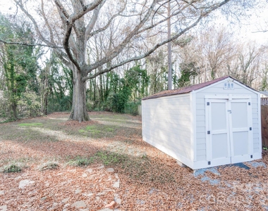 2108 Highland Street - Photo Thumbnail 22