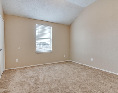 103 Bowie Street - Photo Thumbnail 25