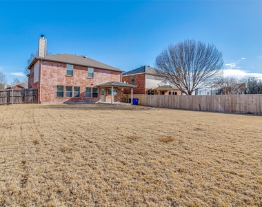 103 Bowie Street - Photo Thumbnail 34