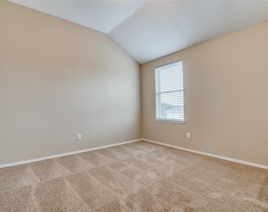 103 Bowie Street - Photo Thumbnail 23