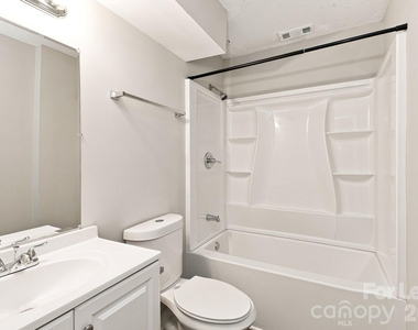8419 Milton Morris Drive - Photo Thumbnail 13