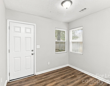 8419 Milton Morris Drive - Photo Thumbnail 10