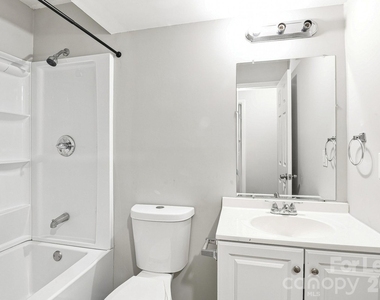 8419 Milton Morris Drive - Photo Thumbnail 12