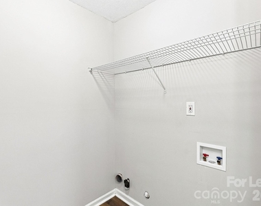 8419 Milton Morris Drive - Photo Thumbnail 11