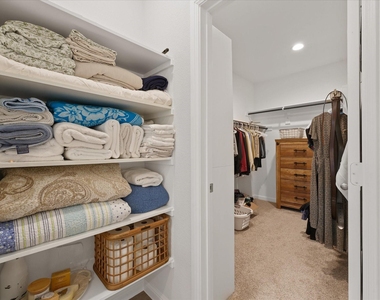 8912 Boulder Oak Boulevard - Photo Thumbnail 10