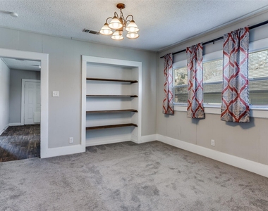 826 Mirike Drive - Photo Thumbnail 6