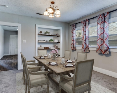 826 Mirike Drive - Photo Thumbnail 5