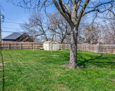 826 Mirike Drive - Photo Thumbnail 22