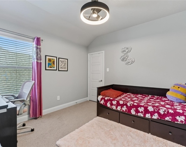 853 Calusa Drive - Photo Thumbnail 32