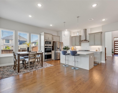 853 Calusa Drive - Photo Thumbnail 18