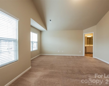 1620 Allegheny Drive - Photo Thumbnail 7