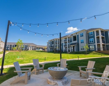 104 Herrings Green Loop - Photo Thumbnail 3