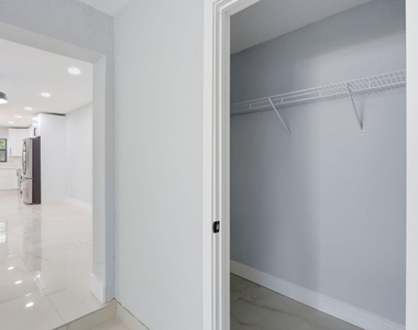 2975 Ne 2nd Avenue - Photo Thumbnail 22