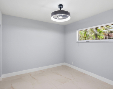 2975 Ne 2nd Avenue - Photo Thumbnail 15