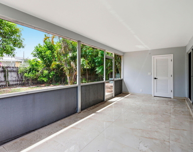 2975 Ne 2nd Avenue - Photo Thumbnail 35