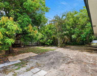 2975 Ne 2nd Avenue - Photo Thumbnail 34